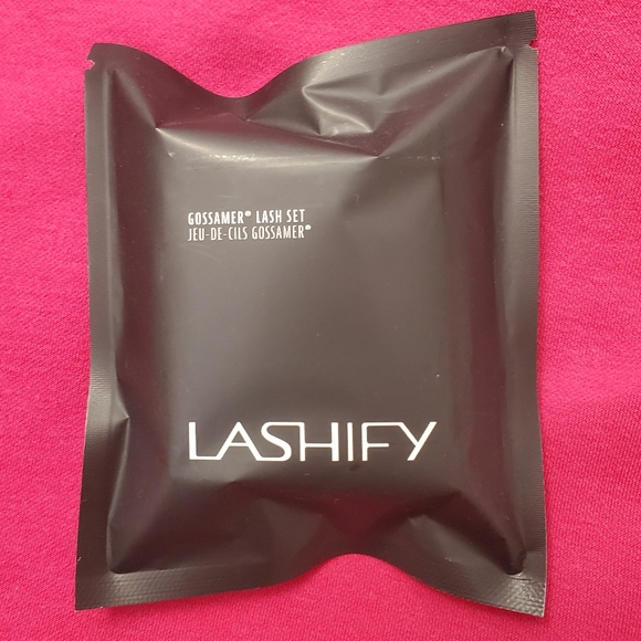 Lashify B+ 8 mm Gossamer Lash Set New Unopened Bold Plus Black - Picture 2 of 2